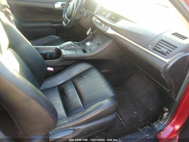 Lexus CT 200H 2011 JTHKD5BH7B2045245 Image 5