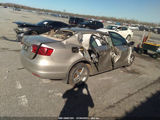 3VWLL7AJXEM278801 Volkswagen Jetta Sedan Tdi