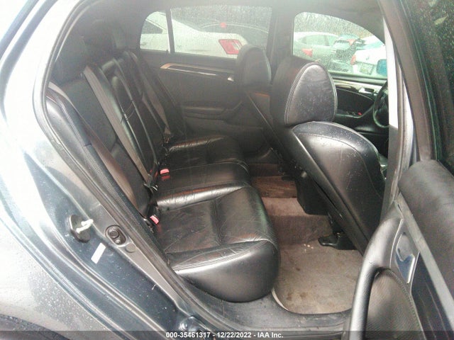 2005 ACURA TL VIN: 19UUA66255A050132