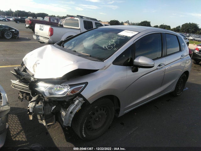 Honda FIT LX 2015 3HGGK5H59FM768394 Image 2