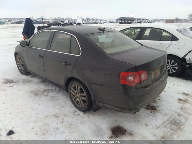 2005 VOLKSWAGEN JETTA SEDAN A5 2.5L VIN: 3VWDF71K15M640082