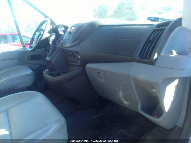 2018 Ford Transit, VIN: 1FTYR2CM1JKA51452