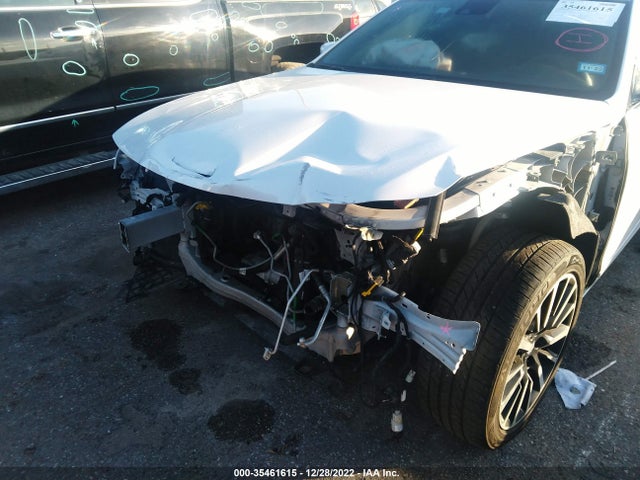 2019 Cadillac CT6, VIN: 1G6KN5R67KU125672