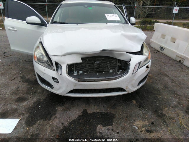 Volvo S60 2013 YV1612FS6D2201384 Image 7