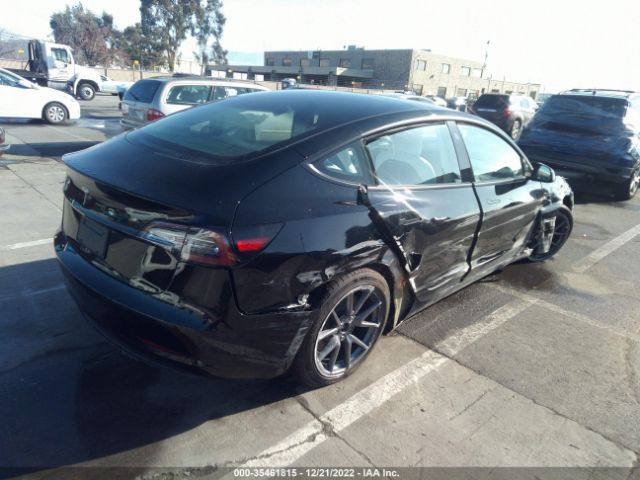 5YJ3E1EA7PF384652 Tesla MODEL 3