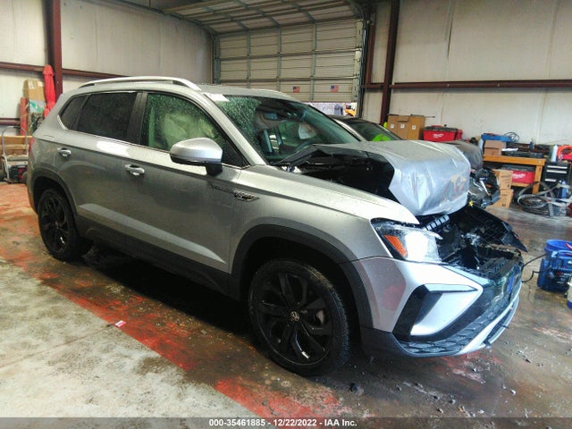 2022 Volkswagen Taos, VIN: 3VVLX7B29NM039630