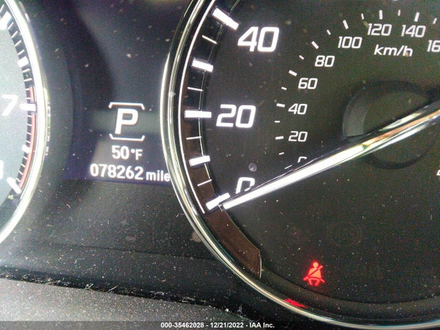 2016 Acura RLX, VIN: JH4KC1F51GC001285