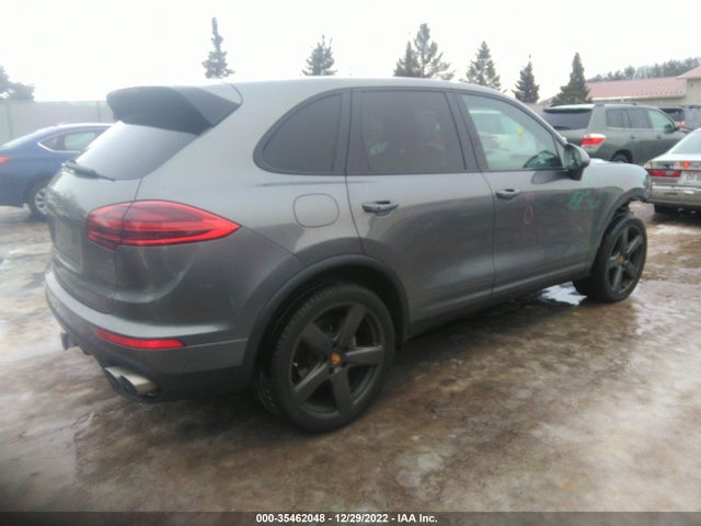 2016 Porsche Cayenne, VIN: WP1AB2A21GLA94391