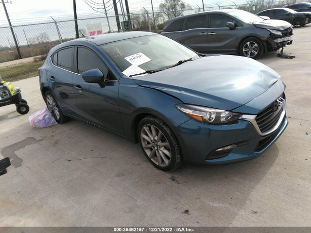 2017 Mazda 3, VIN: 3MZBN1L79HM147044