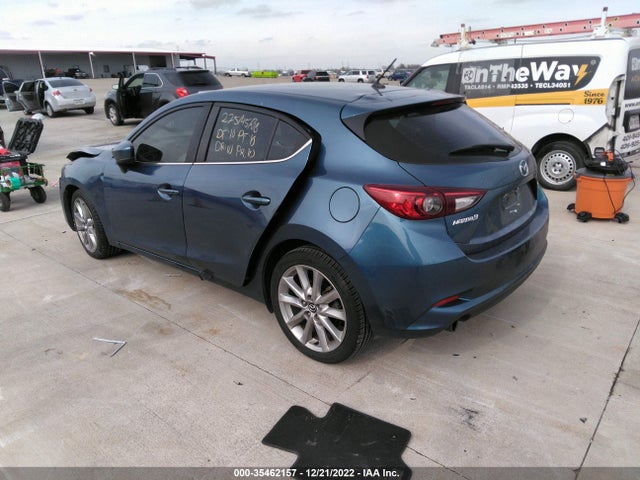 2017 Mazda 3, VIN: 3MZBN1L79HM147044