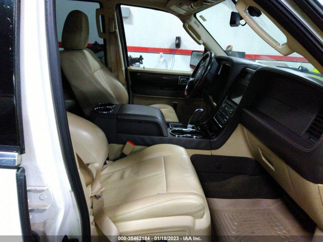 2016 Lincoln Navigator, VIN: 5LMJJ3LT7GEL00326