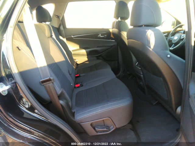 2017 KIA SORENTO L VIN: 5XYPG4A36HG204740