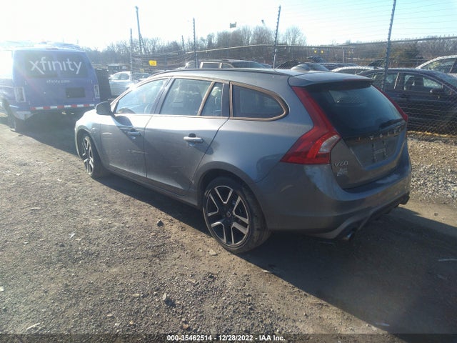 2018 Volvo V60, VIN: YV140MSLXJ2398088