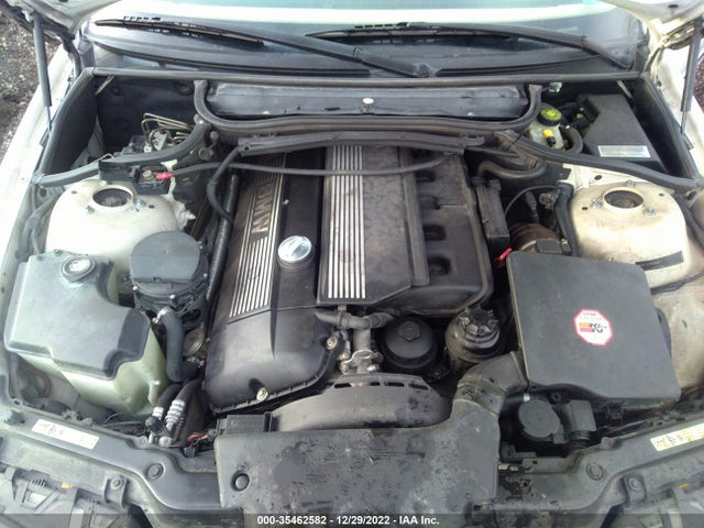 BMW 3 Series 330xi 2003 WBAEW53463PN31356 Image 10