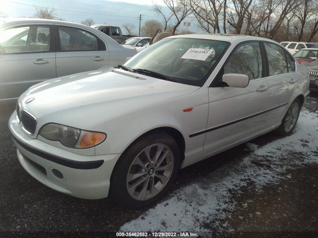 BMW 3 Series 330xi 2003 WBAEW53463PN31356 Image 2