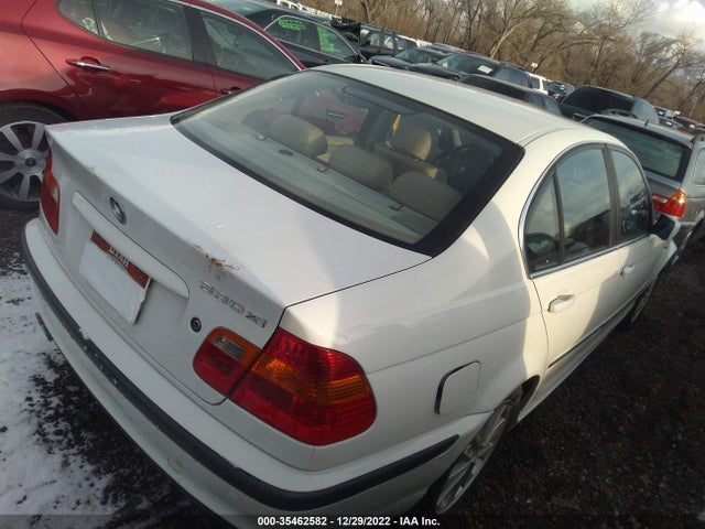 BMW 3 Series 330xi 2003 WBAEW53463PN31356 Image 4