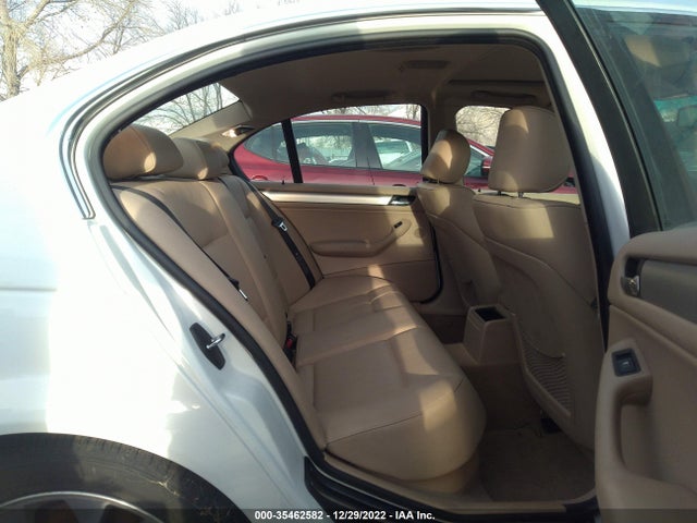 BMW 3 Series 330xi 2003 WBAEW53463PN31356 Image 8