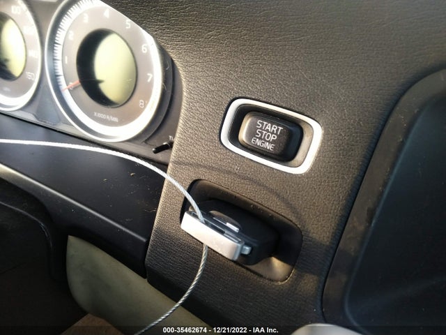 Volvo S60 T5 2013 YV1612FS2D2188245 Image 3