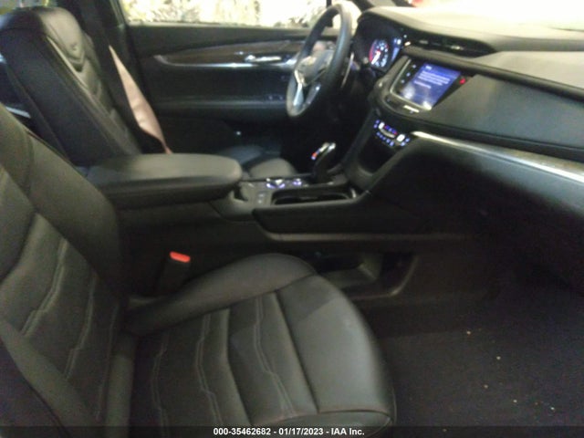 2022 Cadillac XT5, VIN: 1GYKNHRS8NZ171119