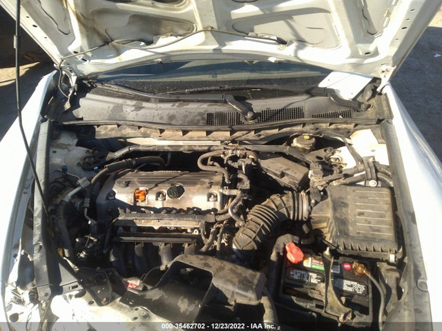 2010 HONDA ACCORD SDN EX-L VIN: 1HGCP2F80AA020117
