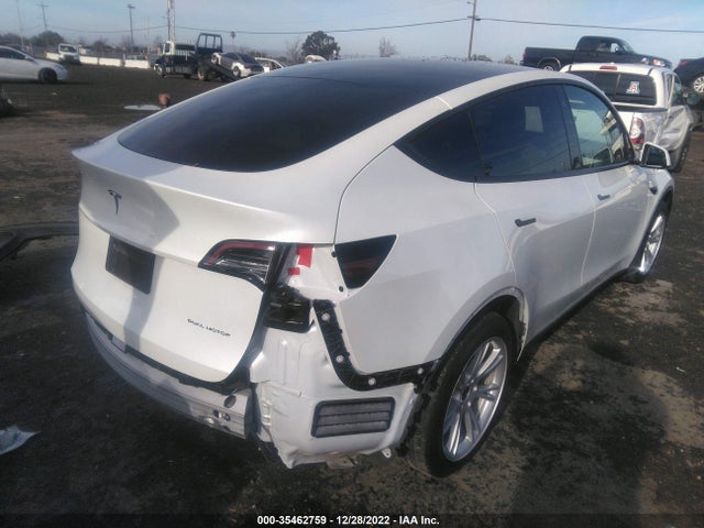 Tesla Model Y Long Range 2020 5YJYGDEEXLF018277 Image 4