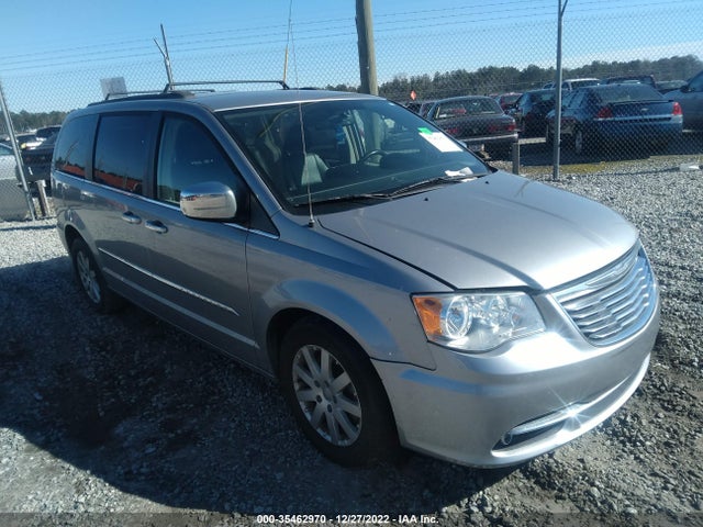 2016 Chrysler Town & Country, VIN: 2C4RC1BG7GR110736