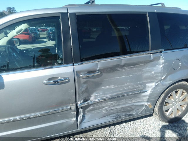 2016 Chrysler Town & Country, VIN: 2C4RC1BG7GR110736