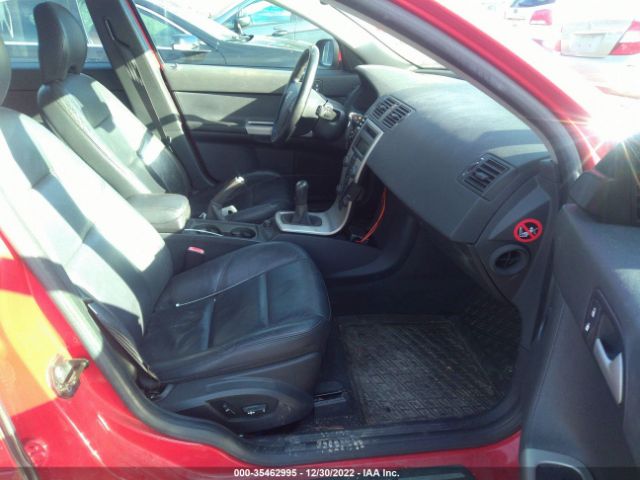 YV1MJ682272271853 Volvo V50