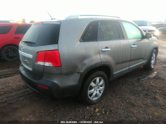 2012 KIA SORENTO LX VIN: 5XYKT4A23CG236440
