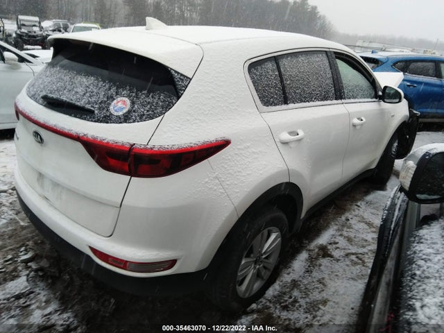 2018 KIA SPORTAGE LX VIN: KNDPMCAC8J7359411