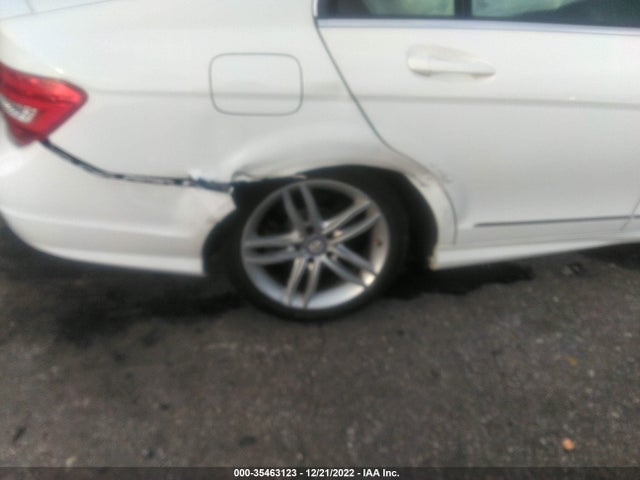 2013 MERCEDES-BENZ C-CLASS C 250 VIN: WDDGF4HB2DR293661