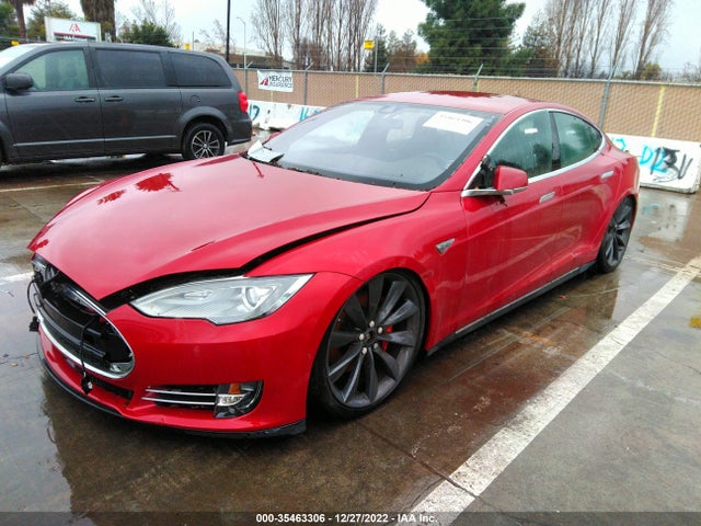 Tesla MODEL S 2014 5YJSA1H24EFP68140 Image 2