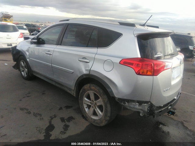 2015 Toyota RAV4, VIN: 2T3WFREV1FW157882