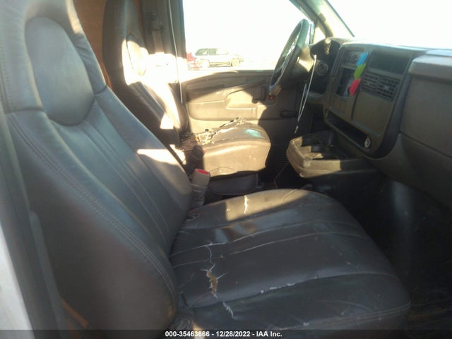 GMC SAVANA CARGO VAN 2007 1GTHG39V171152517 Image 6