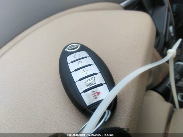 2013 NISSAN PATHFINDER SL VIN: 5N1AR2MM6DC651488