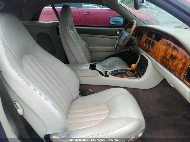 SAJGX2244WC021500 Jaguar XK8