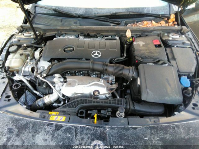2020 MERCEDES-BENZ A 220 W1K3G4FB4LJ209643 Photo 9
