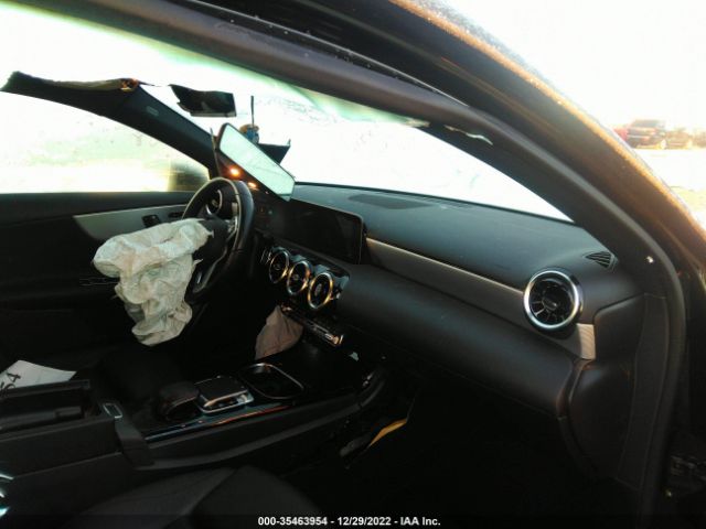 2020 MERCEDES-BENZ A 220 W1K3G4FB4LJ209643 Photo 4