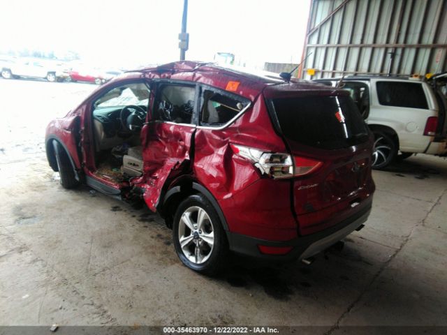 1FMCU9GX2FUB10795 Ford ESCAPE SE