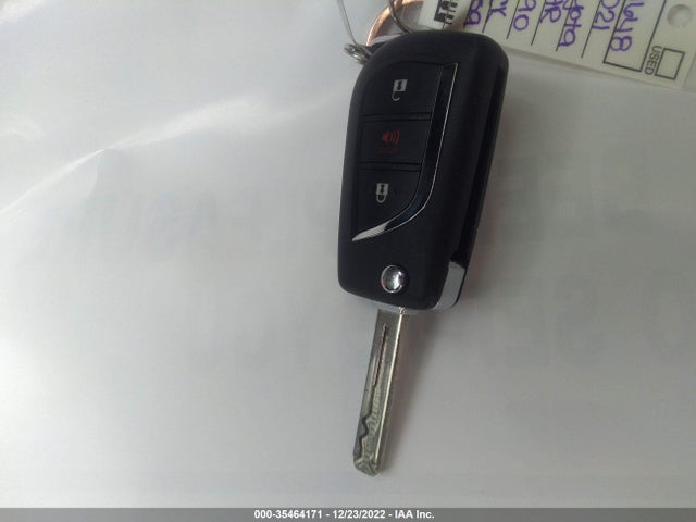 2021 TOYOTA C-HR LE/XLE/LIMITED/NIGHTSHADE VIN: JTNKHMBX7M1111398