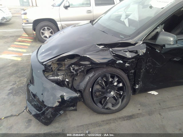 Tesla Model Y Long Range 2021 5YJYGDEE5MF287577 Image 6