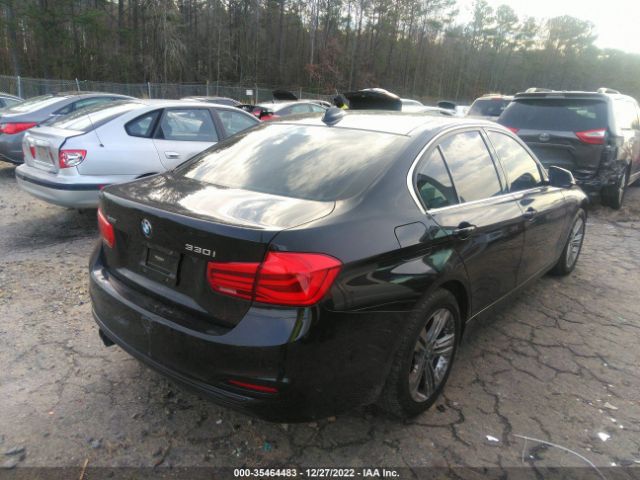 WBA8D9C58HK677863 BMW 3 Series 330i Xdrive