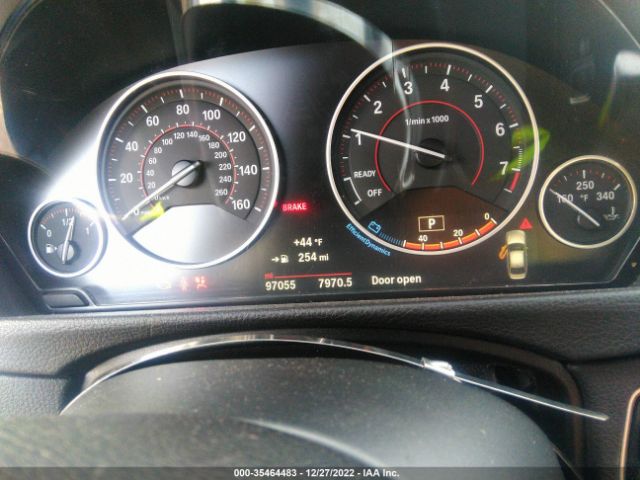WBA8D9C58HK677863 BMW 3 Series 330i Xdrive