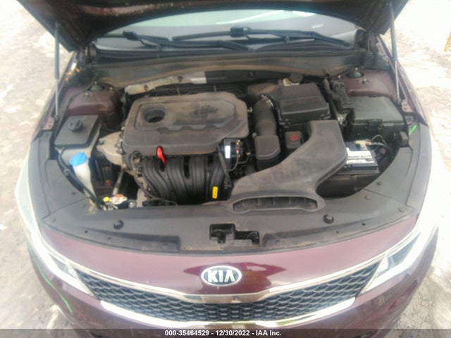 2016 Kia Optima, VIN: 5XXGT4L3XGG082797