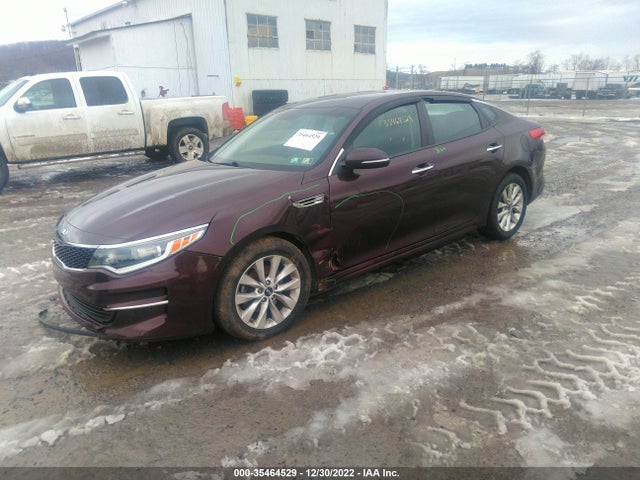 2016 Kia Optima, VIN: 5XXGT4L3XGG082797