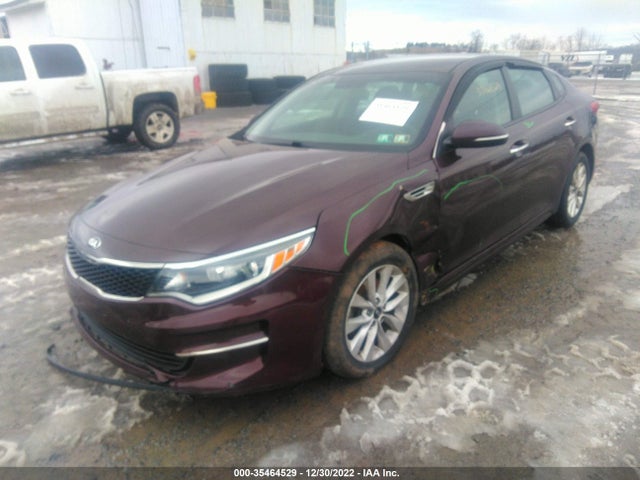 2016 Kia Optima, VIN: 5XXGT4L3XGG082797