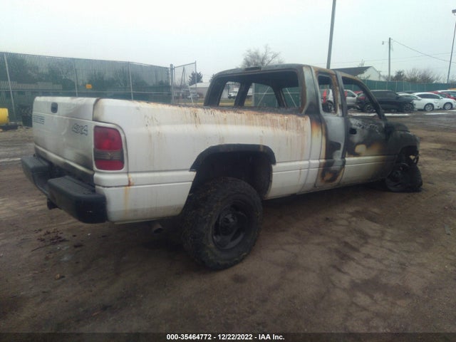 Dodge RAM 1500 1999 3B7HF13Z7XM571588 Image 4