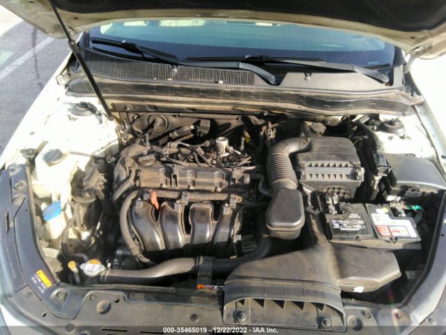 KNAGM4A71F5658084 KIA Optima Lx