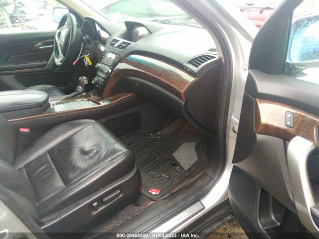 2011 ACURA MDX TECH/ENTERTAINMENT PKG VIN: 2HNYD2H49BH513699