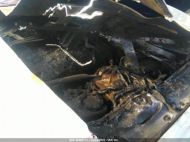 WBA7E2C57JB214943 BMW 7 Series 740i